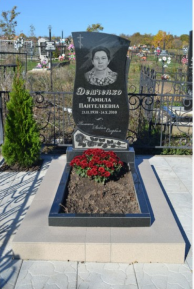 Памятник из гранита - заказать МОДЕЛЬ № 22