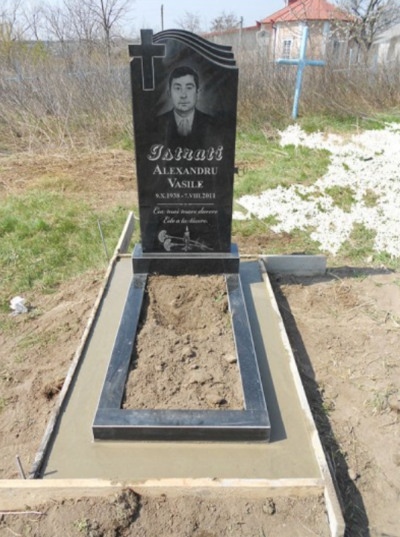 Памятник из гранита - заказать МОДЕЛЬ № 143